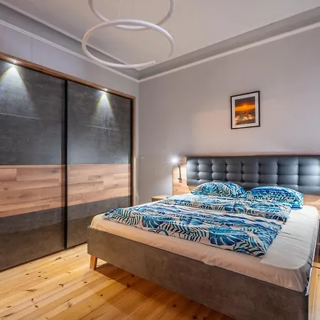 Stylish 2bdrm In The Very Heart Of 소피아