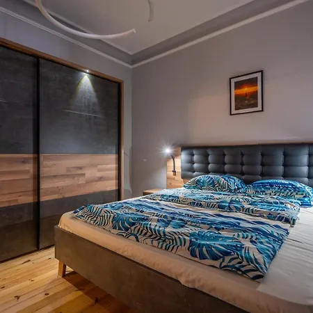 Lägenhet Stylish 2bdrm In The Very Heart Of *